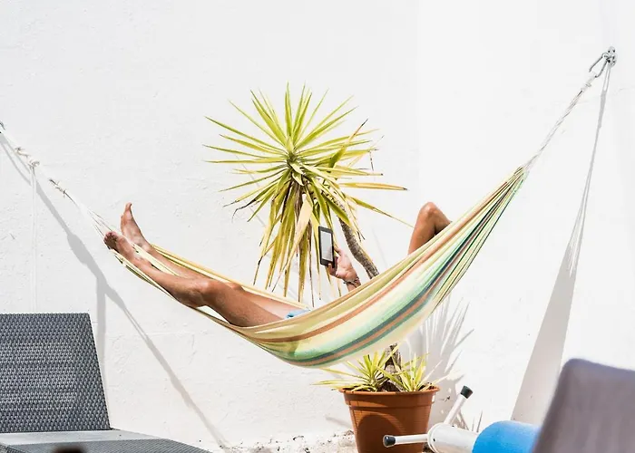 Bura Surfhouse Hostel Lagos