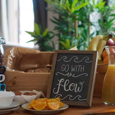 Hostel Bura Surfhouse